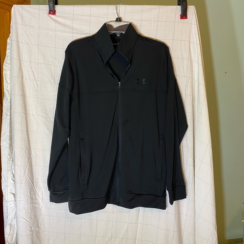 Men’s Under Armour light weight jacket